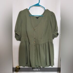 Green Torrid Top with Buttons